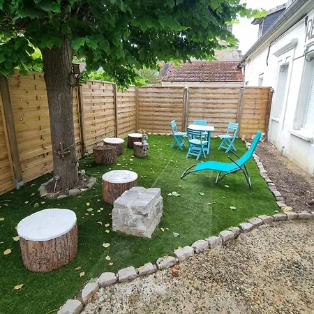Le Jardin Des Bois Villa Trosly-Breuil Exterior photo